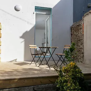 Gwer - Studio Neuf Hypercentre Terrasse Privée , Brest France